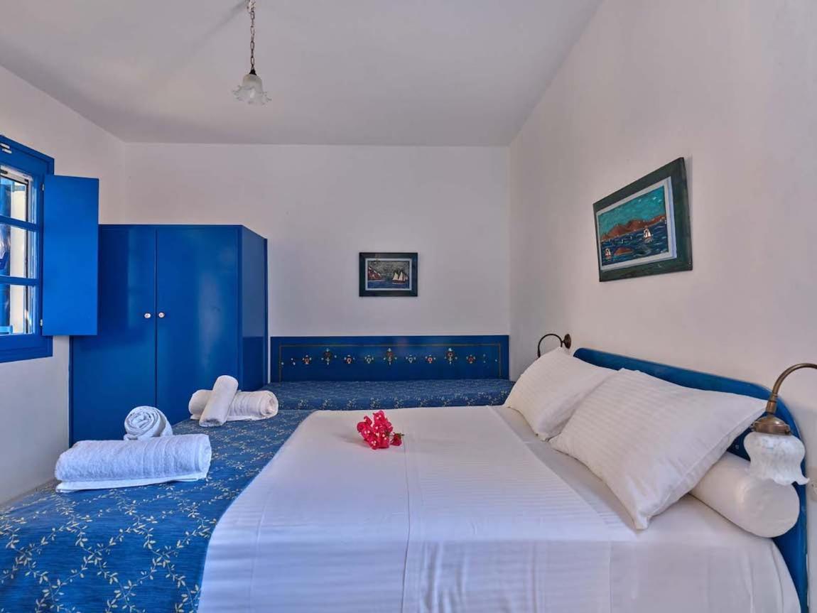 Blue Dolphin Antiparos Villas And Suites Ájosz Jeórjosz Kültér fotó